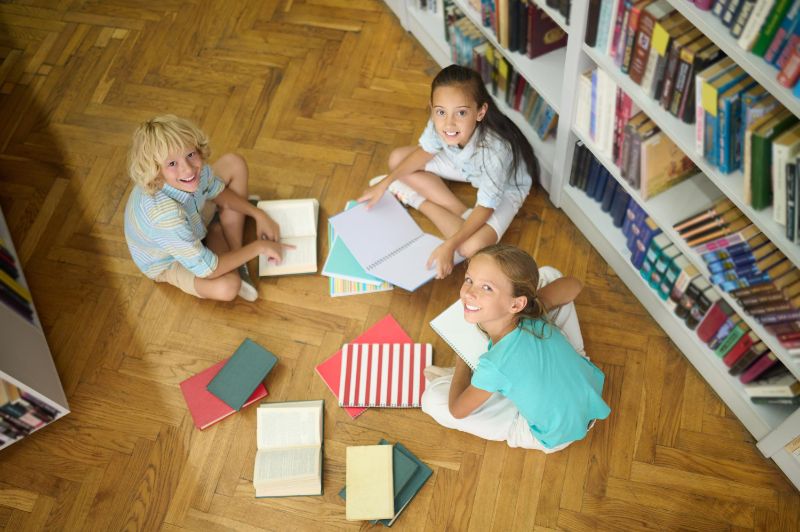 Bambini in Biblioteca